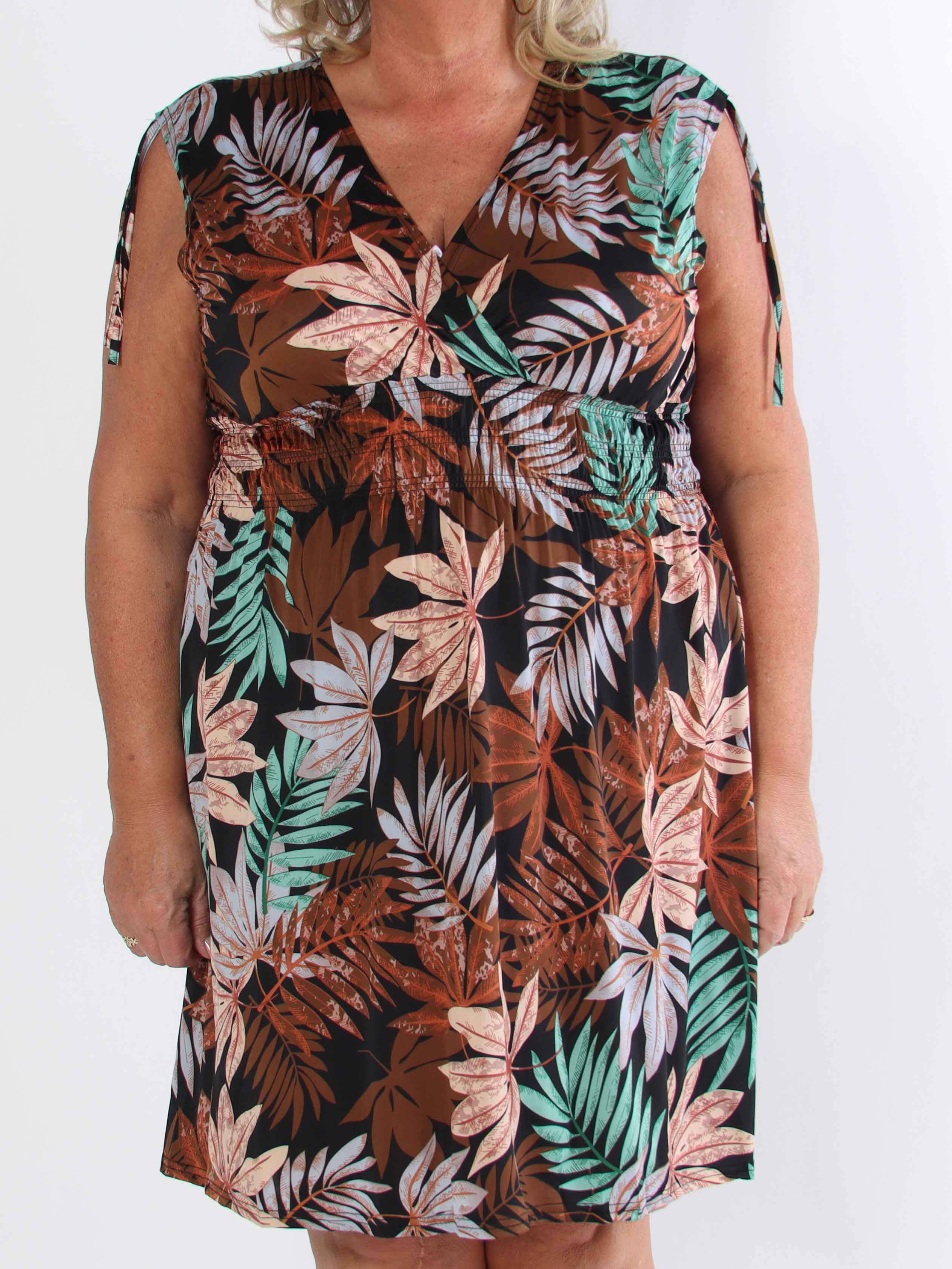 Pams Leaf Short - Kort elastisk plus size kjole i krølfrit stof